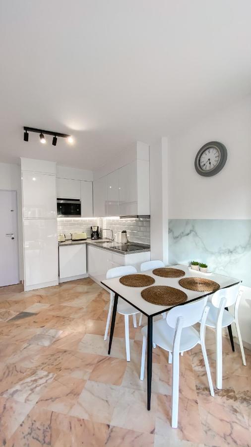 Apartamento Romana Playa Marbella Bagian luar foto